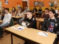 Studenti se vrátili do lavic kladenské školy E. Beneše (Foto: Magdalena Koryntová)