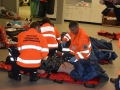 Simulovaný zásah prověřil spolupráci mezi záchrankou a kladenskou nemocnicí (Foto: KL)