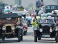 V Knovízi se opět sešlo více než sto historických vozidel (Foto: KL)
