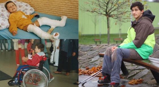 FOTO: Jak šel u Vojty čas... Z postele a vozíku bojovností na vlastní nohy. 